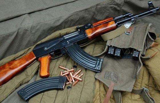 Автоматы Калашникова и пистолеты Макарова снимут с вооружения латвийских пограничников