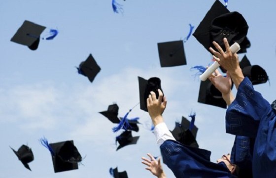 Нарвский колледж установил рекорд по количеству выпускников