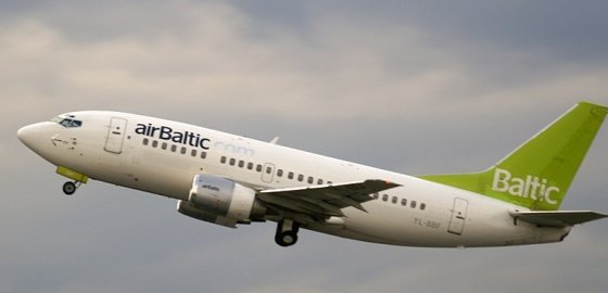 Правительство Латвии отложило вопрос об airBaltic до 19 ноября