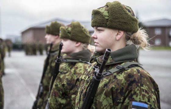 Женщины Эстонии получат право служить в любых подразделениях армии