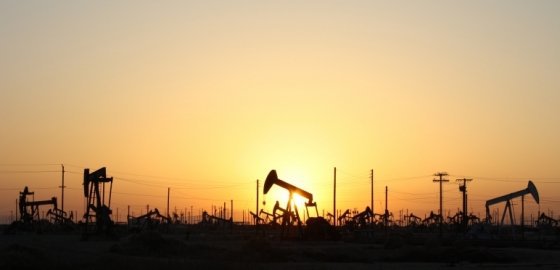 Решение ОПЕК вызвало падение цен на нефть