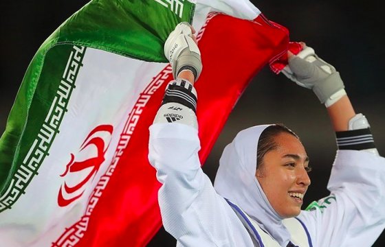 Единственная олимпийская медалистка Ирана покинула страну по политическим мотивам