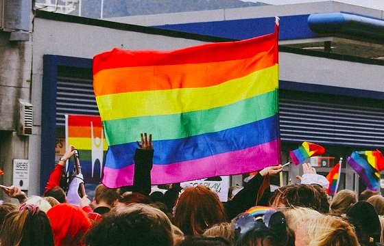В Белостоке прошел гей-парад, полиция сдерживала его противников