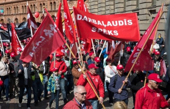 1 мая в Риге прошел митинг профсоюзов
