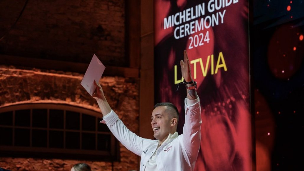 Латвия впервые получила звезду «Мишлен»: в гастрономический гайд попал рижский ресторан Max Cekot Kitchen
