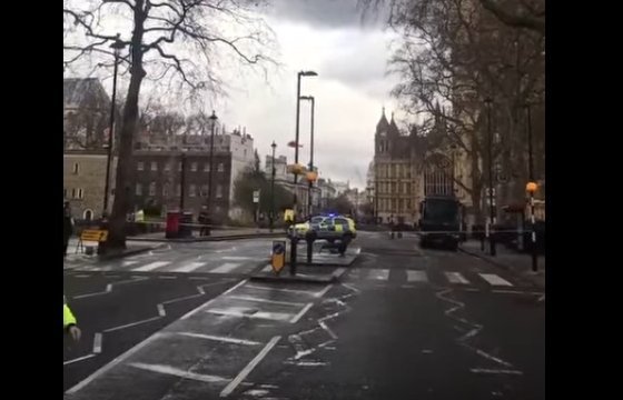 У здания парламента Великобритании произошла стрельба (ХРОНИКА)