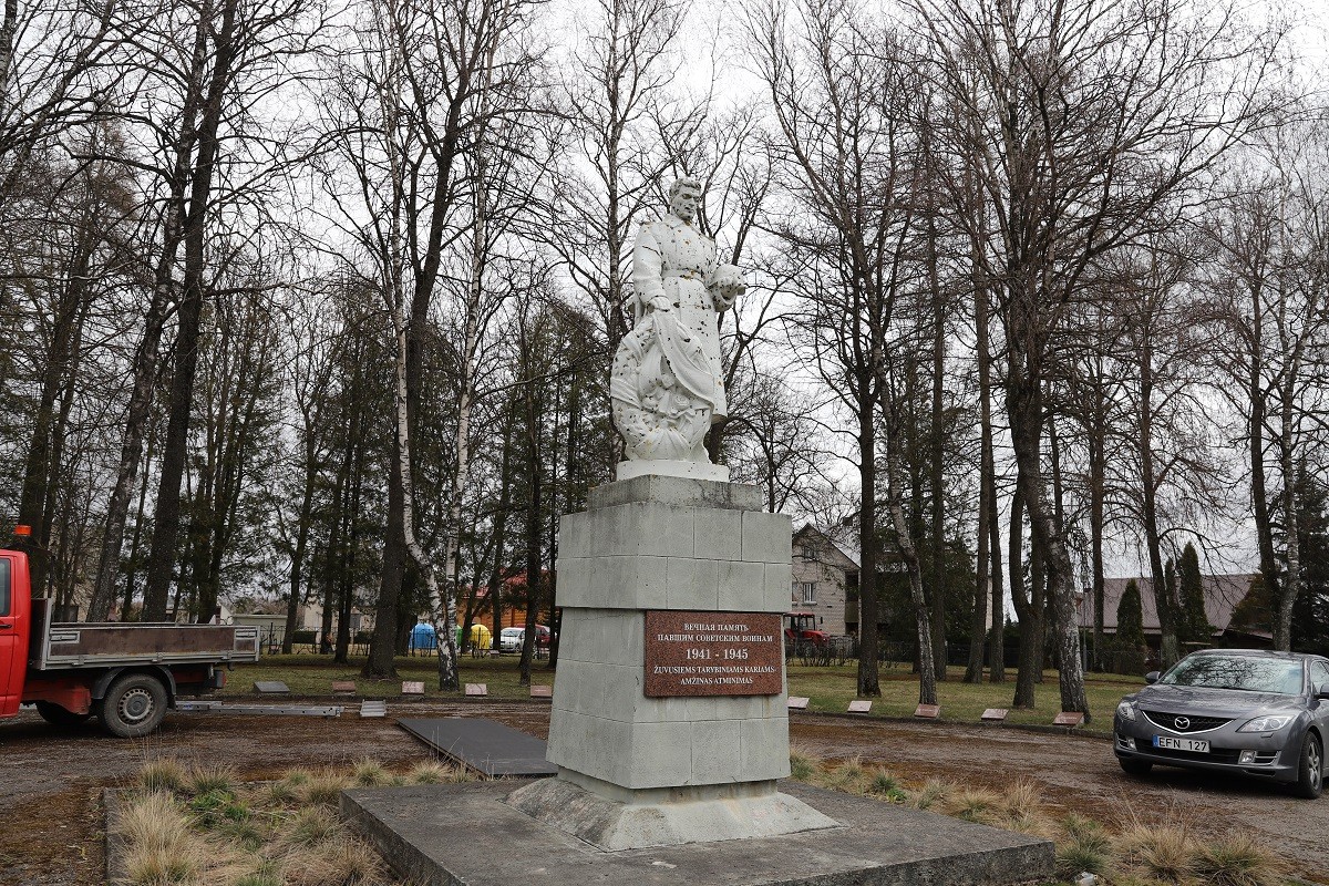 Памятник советским воинам в Расейняй. Фото: самоуправление города