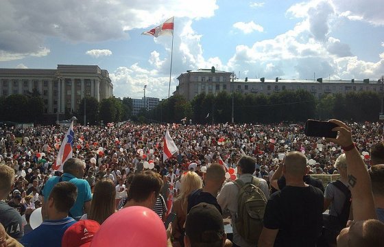 Литва и Польша обещают поддержку жителям Беларуси