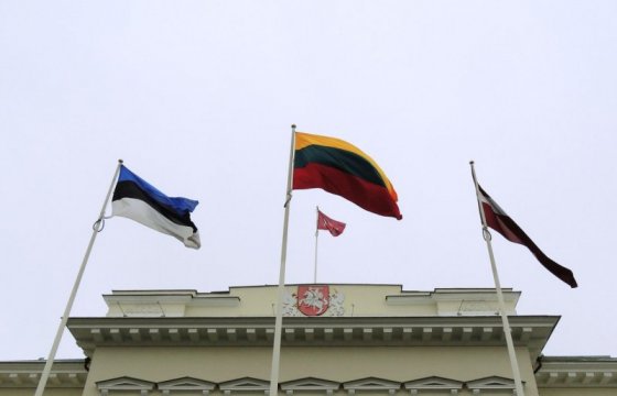Летом в Таллине появятся флаги стран Балтии из цветов