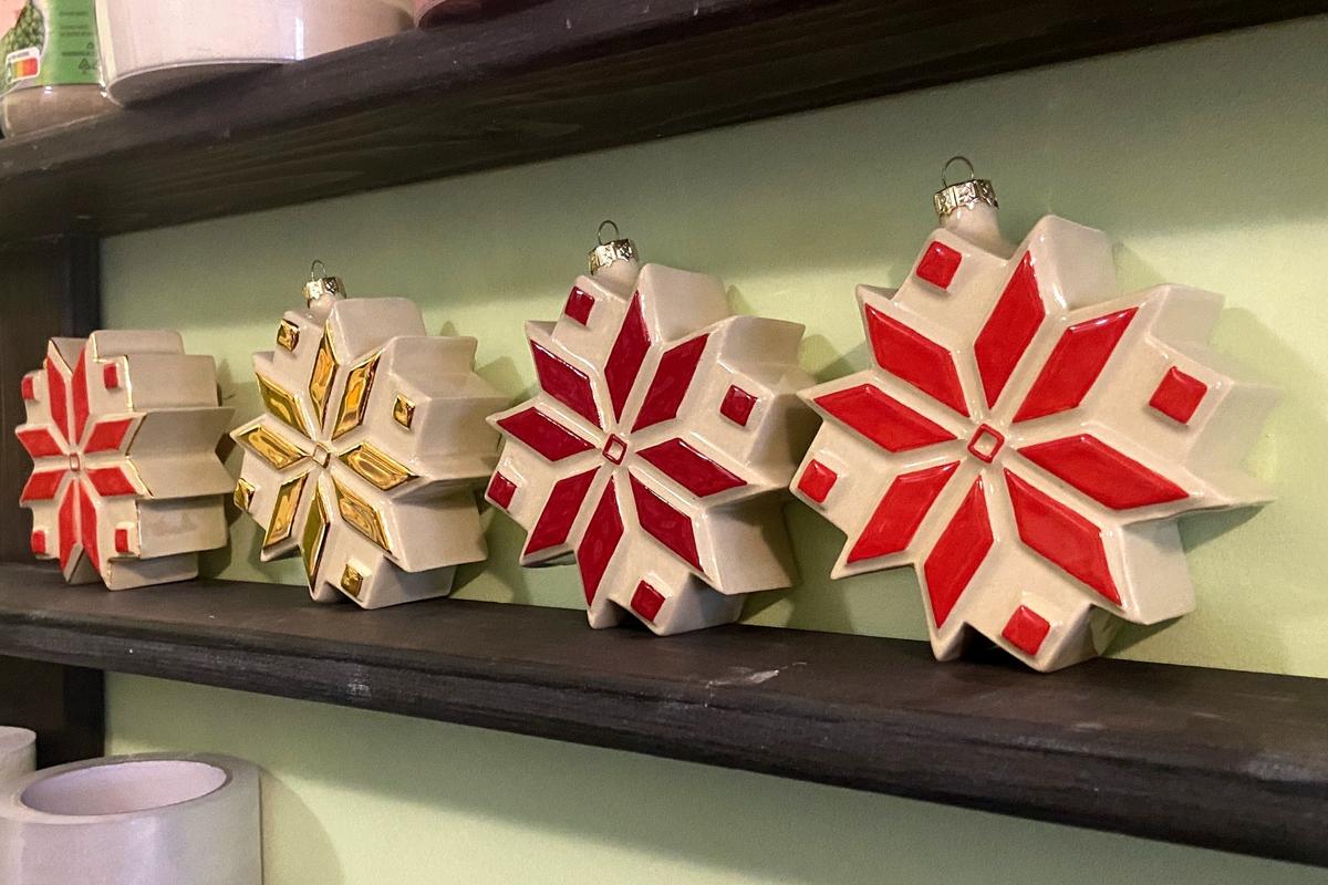 Изделия Натальи Корнеевой. Фото: Александр Белоусов, Новая газета.Балтия