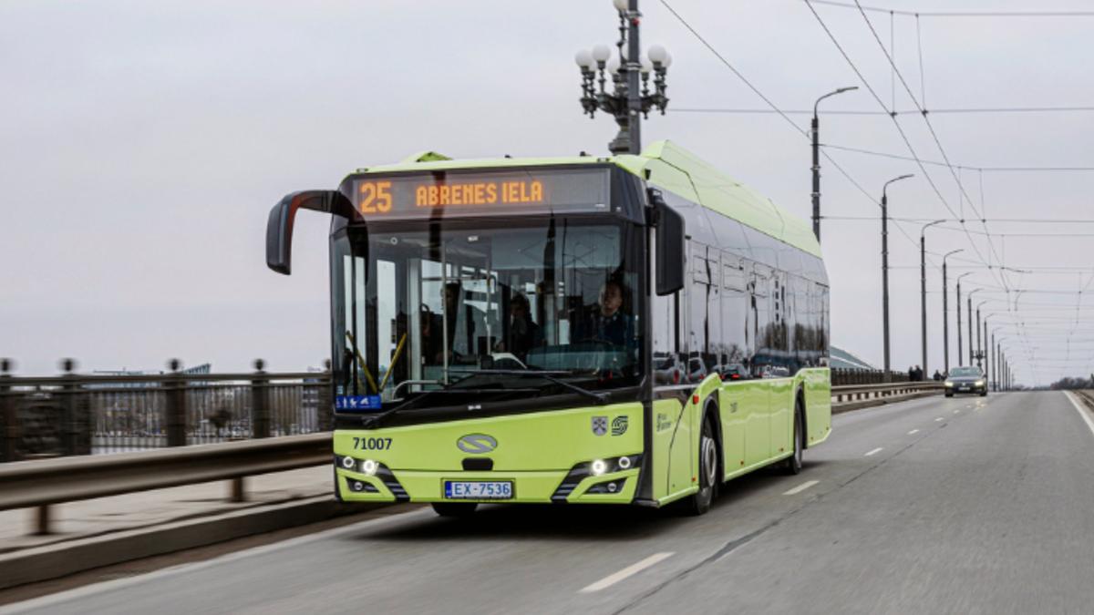 C 17 января общественный транспорт Риги расширит систему остановок по требованию