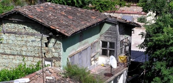 Более шести тысяч многоквартирных домов Риги нуждаются в реновации