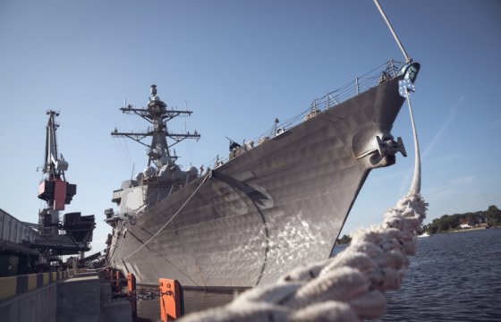Американский военный корабль прибыл в Ригу (Фоторепортаж)