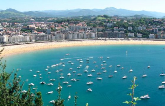 В Испании вновь ввели ограничения и закрыли пляжи