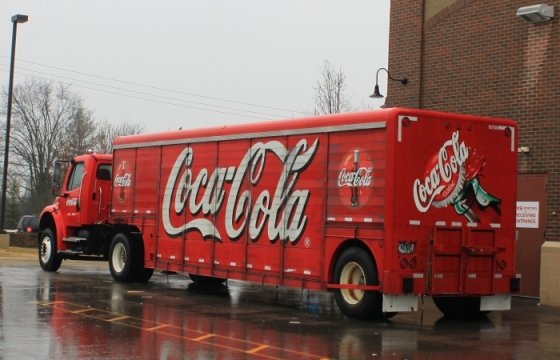 Coca-Cola закрывает завод в Литве