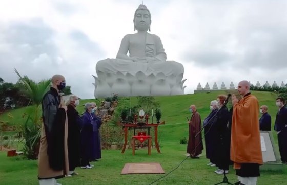 В Бразилии открыли самую большую статую Будды в стране
