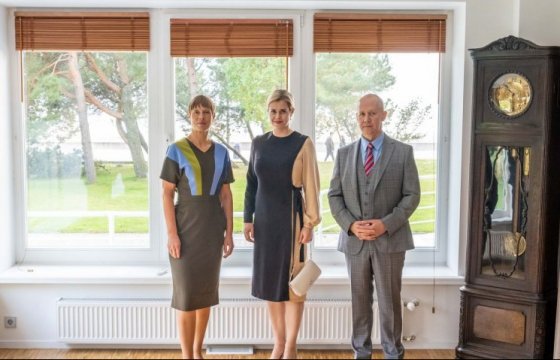 Президент Эстонии встретилась с Валерием и Вероникой Цепкало