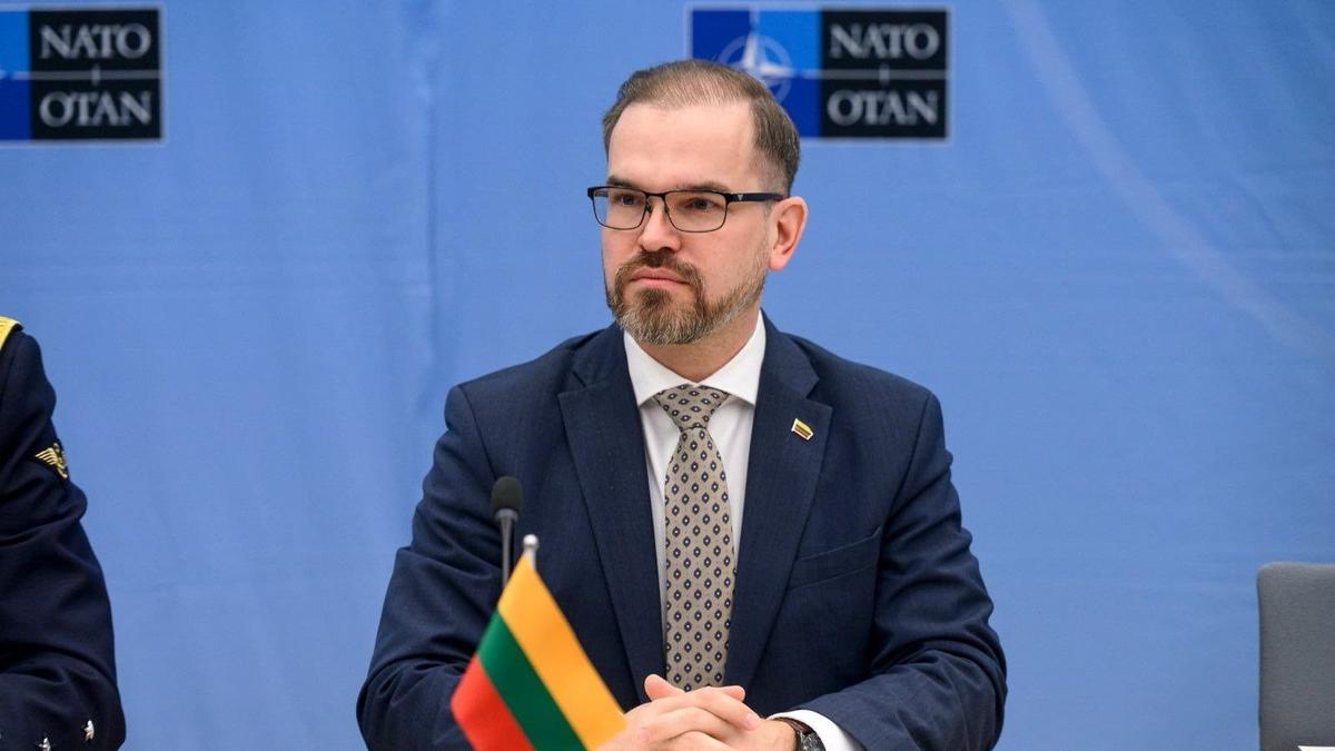 Истребители союзников должны сбивать беспилотники, нарушившие воздушное пространство — министр обороны Литвы Робертас Каунас
