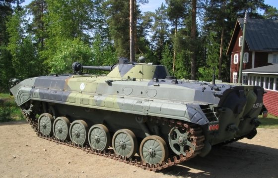В Эстонию доставили первые боевые пехотные машины из Голландии