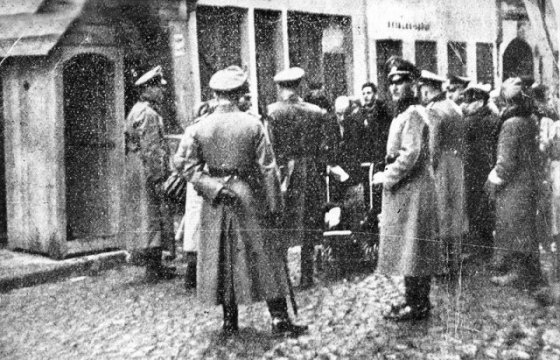 Во время Холокоста в странах Балтии убили около 350 тысяч евреев