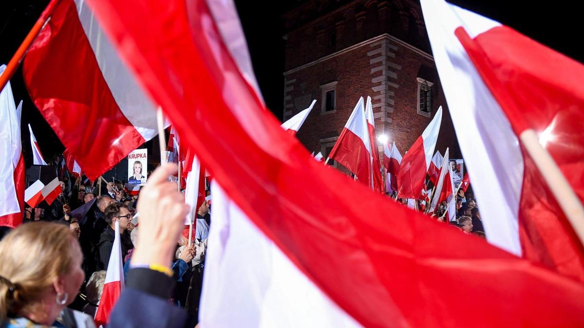 Итоги выборов в Польше: PiS набрал больше всего голосов, но победила, похоже, оппозиция