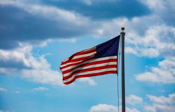 Посольство США накануне 9 мая предупредило своих граждан об угрозе в Латвии