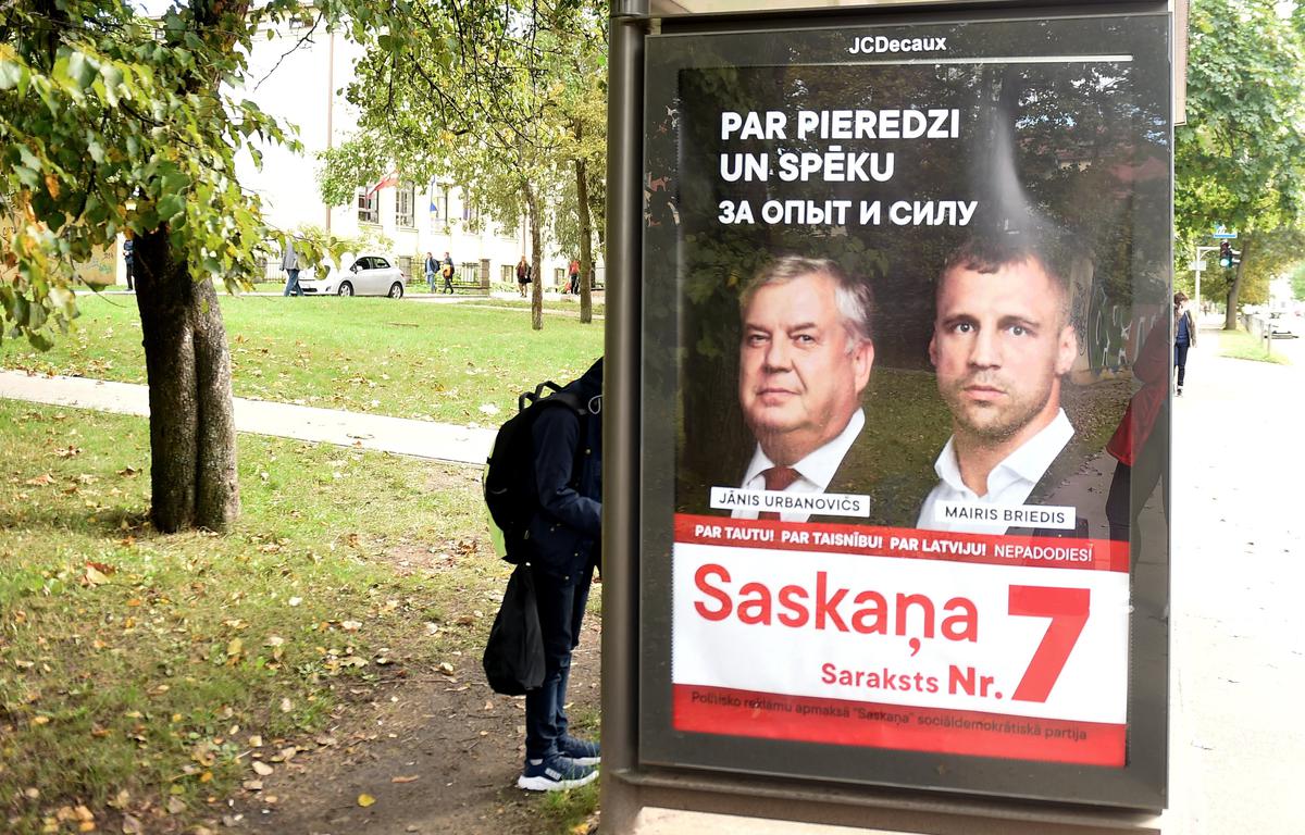 Предвыборная реклама партии «Согласие». Фото: LETA