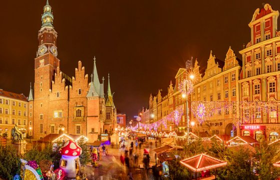 В польских городах стали отменять массовые праздники на Новый год